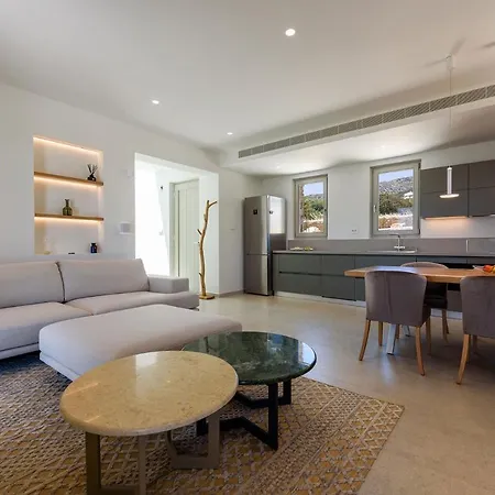 فيلة Solevara - Luxury With Infinity Pool, Jacuzzi, Cinema & Luxury Amenities Aspro Chorio