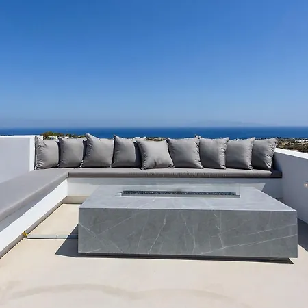 Solevara - Luxury With Infinity Pool, Jacuzzi, Cinema & Luxury Amenities Aspro Chorio