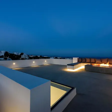 Solevara - Luxury With Infinity Pool, Jacuzzi, Cinema & Luxury Amenities *