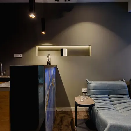 Solevara - Luxury With Infinity Pool, Jacuzzi, Cinema & Luxury Amenities Villa Aspro Chorio