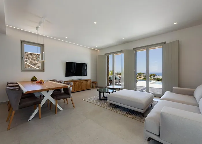 Solevara - Luxury With Infinity Pool, Jacuzzi, Cinema & Luxury Amenities 别墅